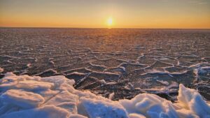 Словно на другой планете: фотографка сняла зимний Бердянск, — ФОТО, ВИДЕО