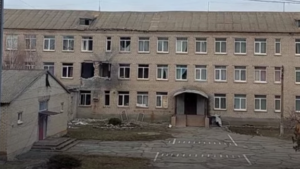 В Запорожской области российскими обстрелами повредили четыре школы, один детсад и два училища