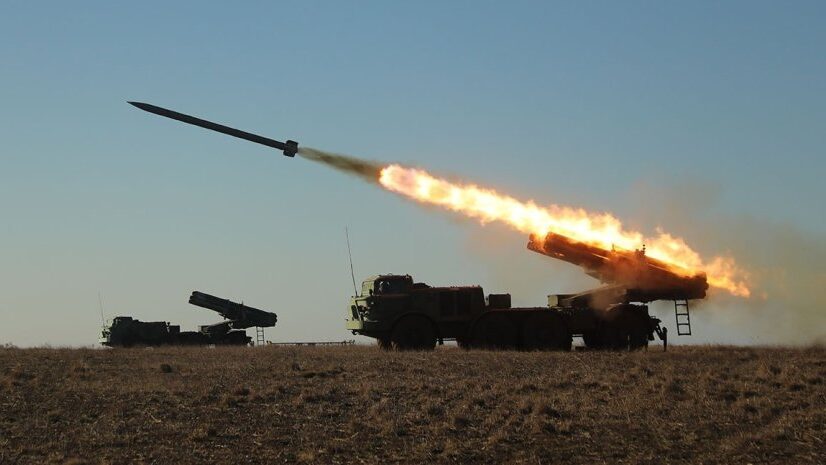 В Запорожской области российская армия нанесла ракетные и артиллерийские удары по Гуляйполю и Орехову