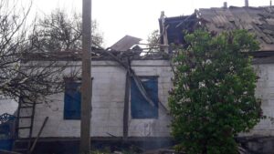 В Запорожской области в результате вражеских обстрелов разрушены почти 750 домов