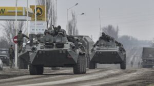 Оккупанты перекинули до 120 единиц вооружения и военной техники из Мелитополя в сторону Васильевки