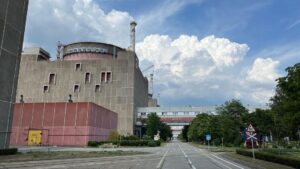 В случае аварии на ЗАЭС нужно будет эвакуировать около 400 тысяч человек – глава Запорожской ОВА