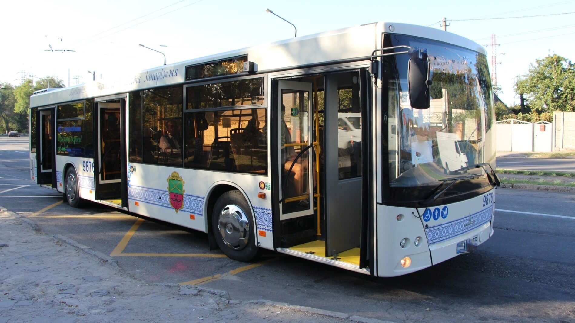 У Запоріжжі відновлять роботу автобусного маршруту №72 та подовжать роботу електротранспорту