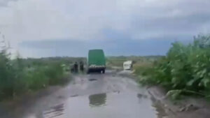 Через зливу евакуацію з Енергодару заблоковано – затоплено дороги, - ВІДЕО