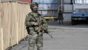 Оккупанты принудительно «эвакуируют» жителей Запорожской области