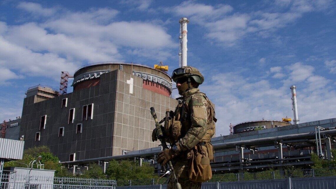 «Необходимы срочные действия международного сообщества»: из-за вражеского обстрела обесточена Запорожская АЭС