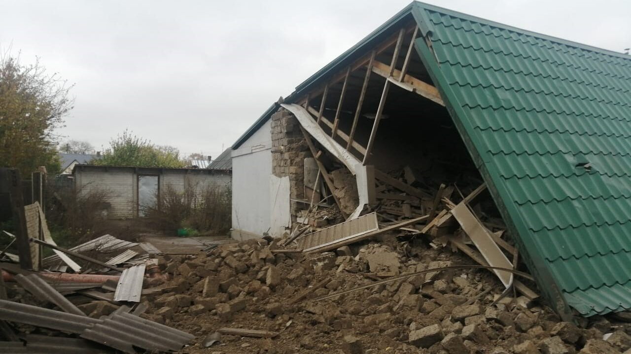 Протягом вихідних у Запорізькій області рашисти зруйнували понад 70 будівель, – ФОТО 