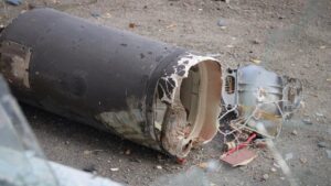В результате утреннего ракетного удара по Запорожью пострадали пять человек: полицейские и житель города, – ФОТО, ВИДЕО