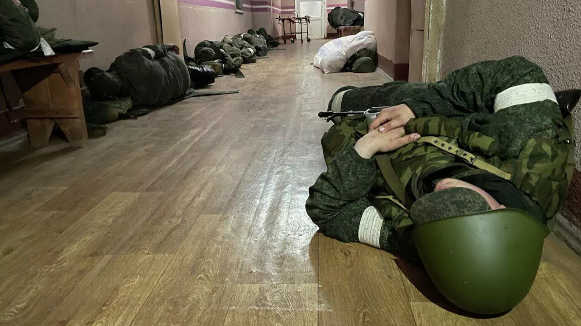 В оккупированном Токмаке российский военный госпиталь переполнен ранеными