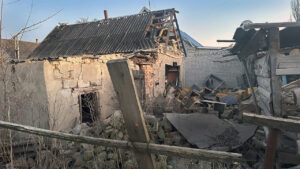 Российская армия продолжает ежедневно обстреливать Запорожскую область: зафиксировано 32 разрушения, есть раненый, – ФОТО