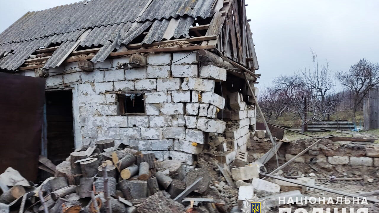 Поранені громадяни, напівзруйновані будинки: рашисти за вихідні завдали 185 ударів по Запорізькій області, – ФОТО