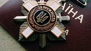 Водитель «Запорожьеоблэнерго» получил от Президента Украины орден «За мужество» ІІІ степени