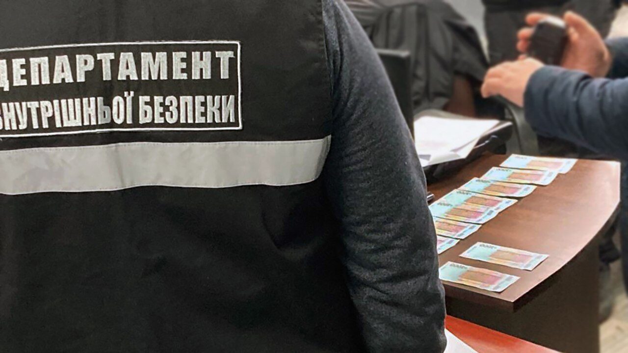 Житель Запорожского района, который занимался незаконной вырубкой деревьев, пытался дать взятку полиции, – ФОТО