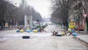 Российская армия снова обстреляла прифронтовой Орехов: местный житель получил ранение