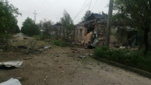 Ночью враг нанес удар по жилым домам Запорожской области: женщина получила тяжелые ранения