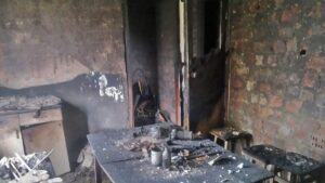 В результате обстрела горел дом: опубликованы последствия вражеской атаки в Запорожской области, — ФОТО