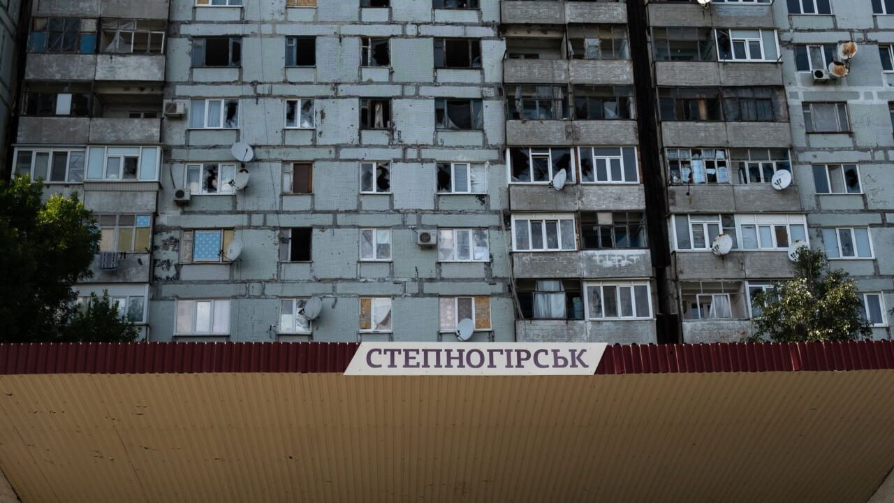 Війська РФ за добу 52 рази обстріляли 13 населених пунктів Запорізької області: семеро людей отримали поранення, – ФОТО