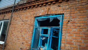 Ракетні та авіаційний удари: внаслідок ворожих обстрілів зруйновано будинки мешканців Запорізької області