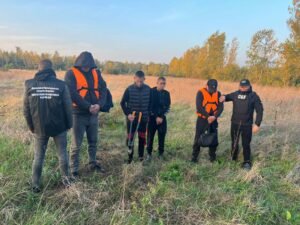 Житель Запорожья нанял подростков для незаконного пересечения украинско-венгерской границы