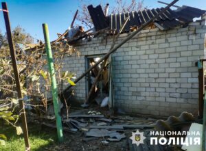 В Запорожской области зафиксировали 138 вражеских попаданий: разрушены дома, гаражи и здания, — ФОТО