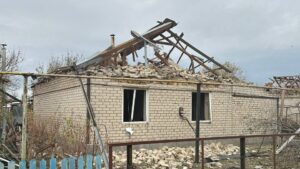 Ворог завдав ракетний удар по селу в Запорізькій області: постраждали мирні мешканці