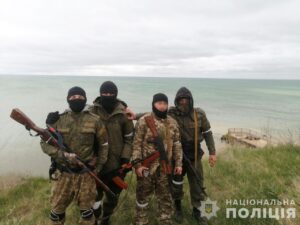 Разбойные нападения на вражеских блокпостах в Запорожской области: дело трех боевиков «ДНР» направили в суд