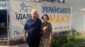 «Їдальня українського смаку»: як переселенці з Енергодару відкрили у Запоріжжі соціальний заклад національної кухні