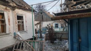 Враг наносил удары по дома мирных жителей: последствия вражеских обстрелов по Запорожской области, — ФОТО