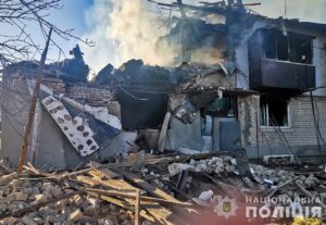 На Запорожскую область летели четыре управляемые ракеты, девять авиабомб и 52 беспилотника: есть погибший и раненая, — ФОТО