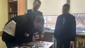 До 10 лет заключения с конфискацией имущества грозит руководителю одного из департаментов Запорожского горсовета