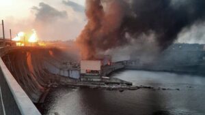 «Неизвестно, удастся ли возобновить работу»: директор «Укргидроэнерго» рассказал о последствиях попадания ракет по Днепровской ГЭС в Запорожье