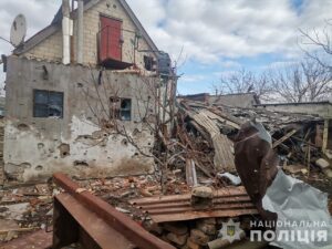 Под огнем оккупантов оказались девять населенных пунктов Запорожской области: повреждены дома и детский сад, — ФОТО