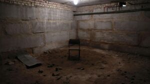 Пытают каждые 2-3 часа: кого похищают захватчики и в каких условиях держат гражданских пленных в Запорожской области