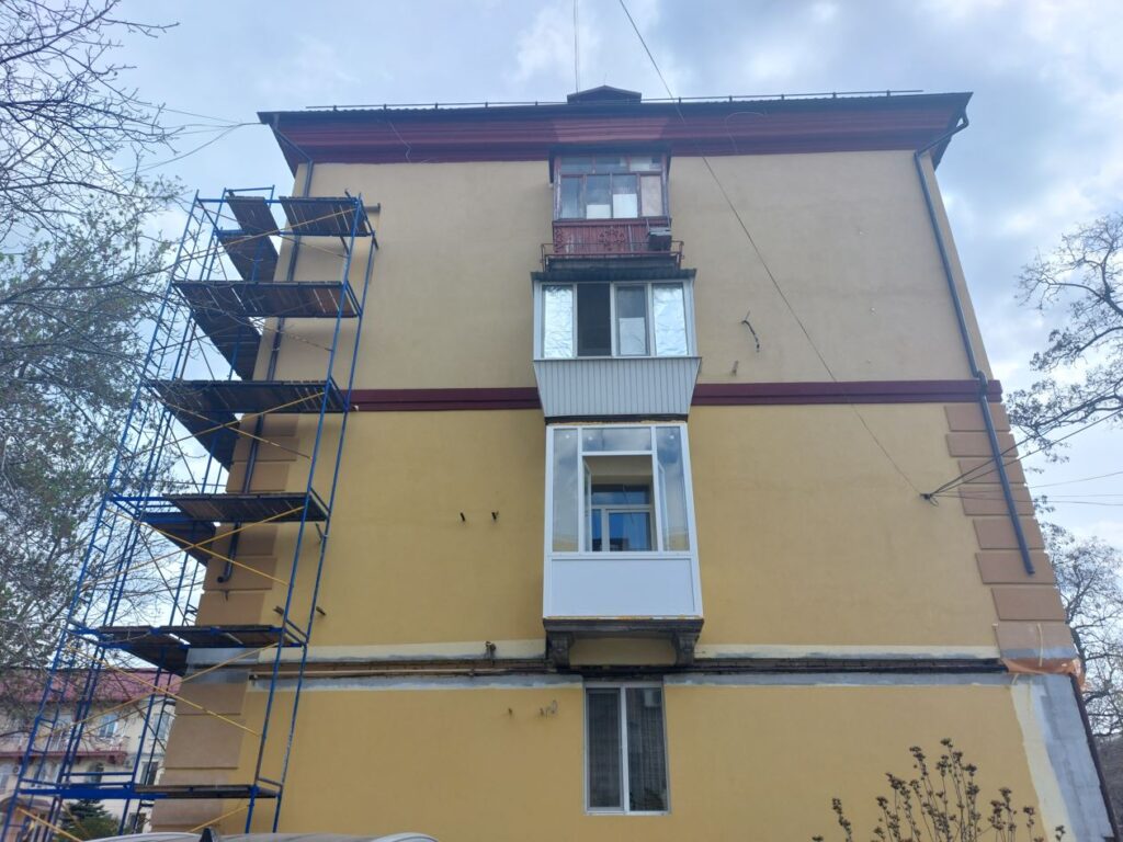 Сталеварів, 16