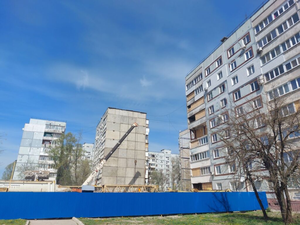 вул. Запорізька, 2А; вул. Запорізька, 2Б.