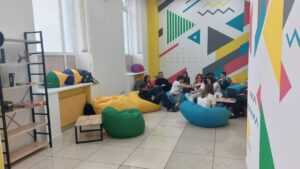 Тренинги, общение и развитие: в центре Запорожья открыли новое молодежное пространство, – ФОТОРЕПОРТАЖ