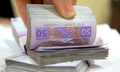 В Запорожье выделят больше денег на помощь переселенцам