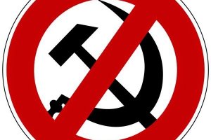 Рада разрешила коммунистические символы на документах