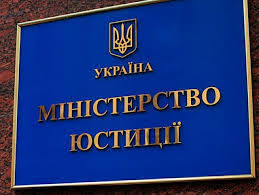 В апреле украинцы активно женились и меньше разводились