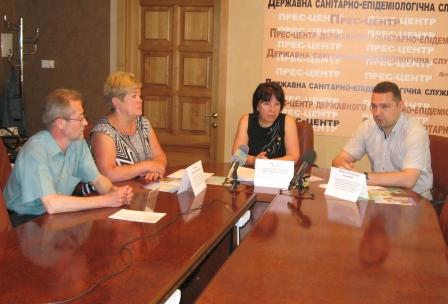 Запорожские врачи рассказали, как выжить в условиях вспышки ботулизма