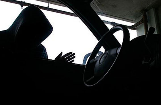 В Бердянске задержали автоугонщиков, оказавших сильное сопротивление