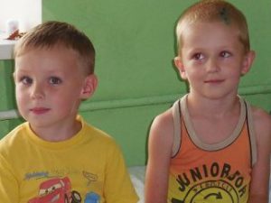 Дети, укушенные бешеным котом в Бердянском районе, вернулись из России