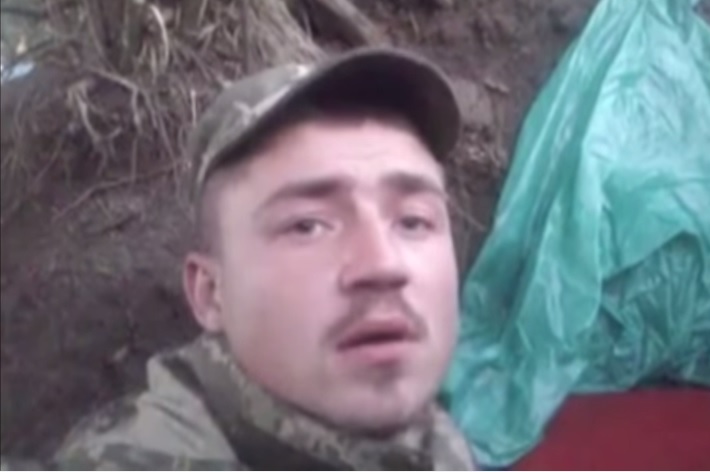 Солдат АТО снял видео того, как его накрыло взрывной волной