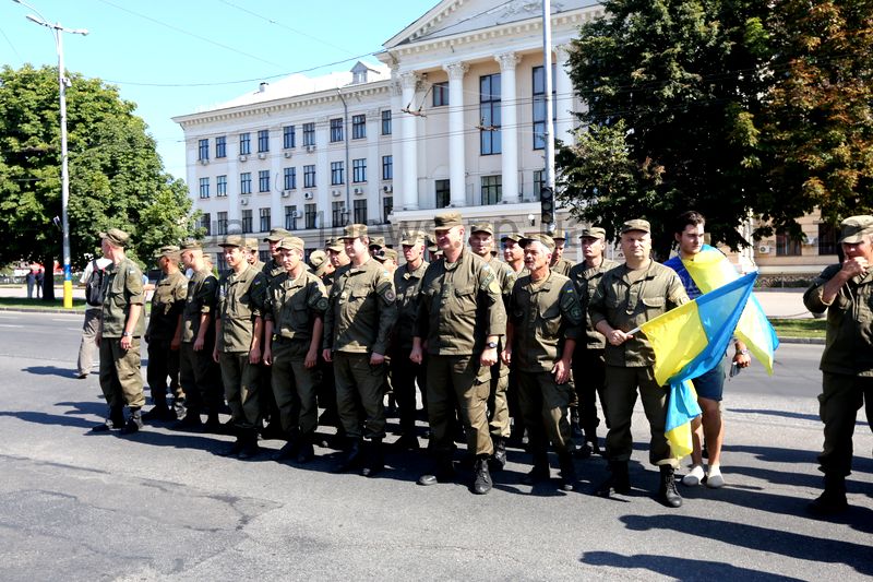 В сентябре запорожских военнослужащих уволят в запас