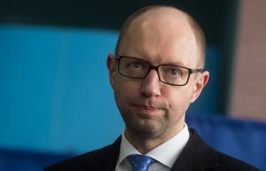 Яценюк решил ликвидировать шахту