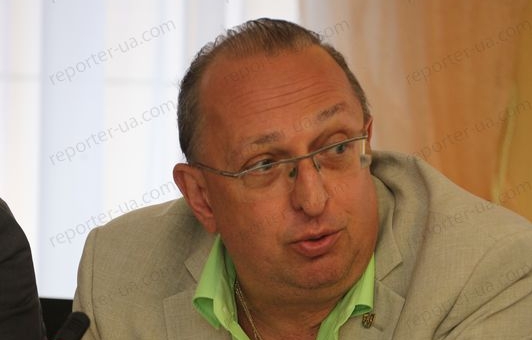 Ректор Беликов просит у мэра Буряка остановку для студентов