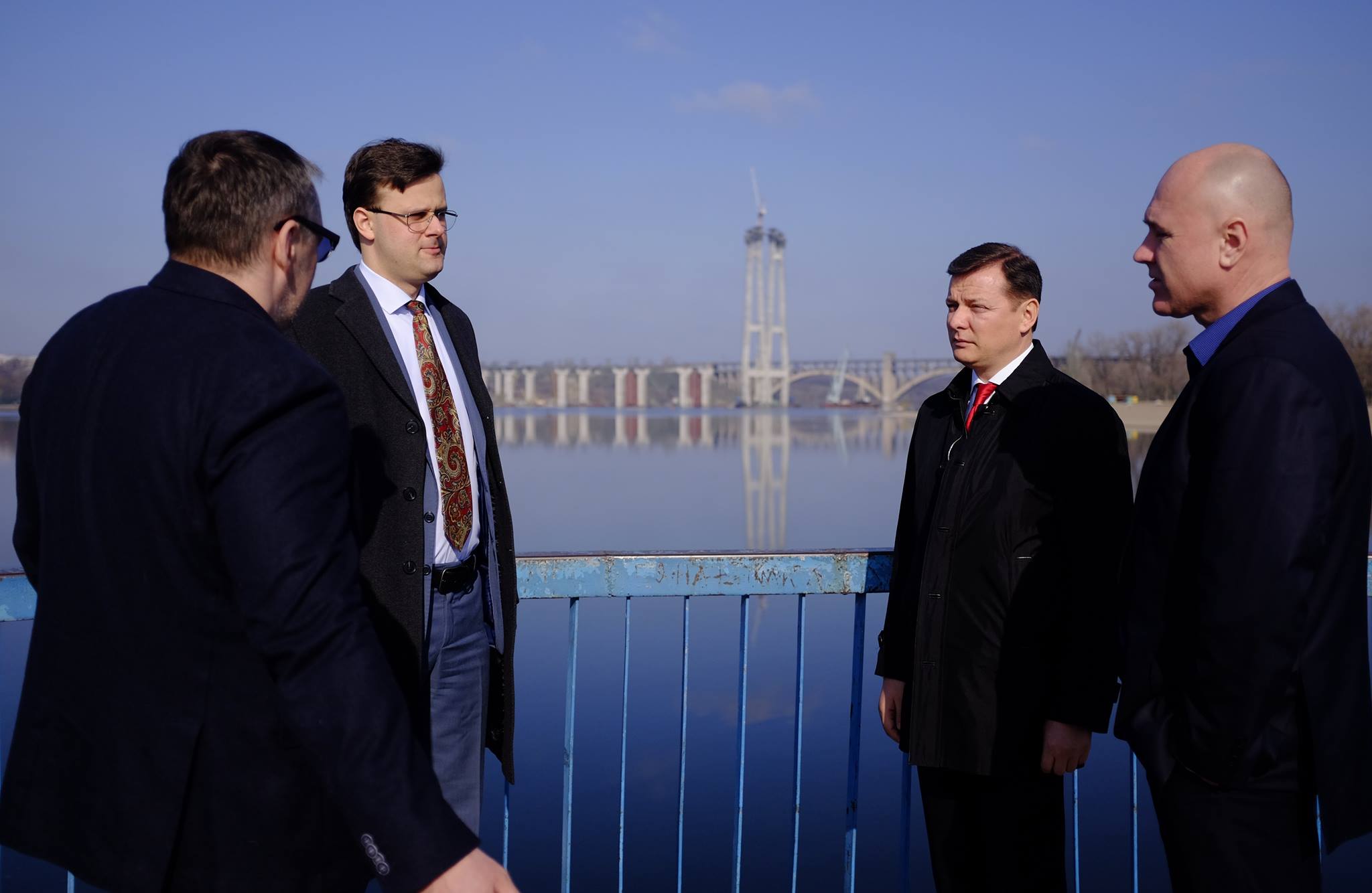 Ляшко пообещал зарегистрировать в ВР законопроект, который поможет достроить запорожские мосты