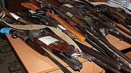 Полиция освободила от ответственности 12 запорожцев, добровольно сдавших оружие
