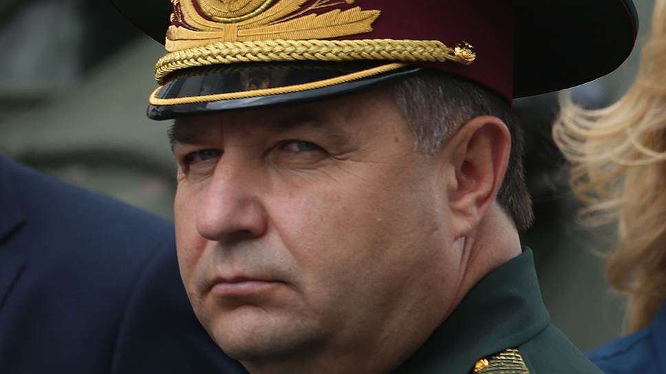 Министр обороны получил орден за борьбу с сепаратизмом