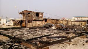 На рынке в курортной Кирилловке пожар уничтожил 200 квадратных метров торговых домиков